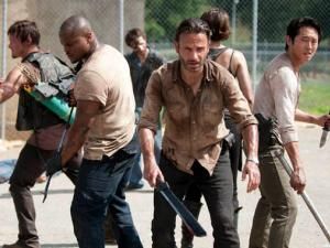 ALİ YÜCE’NİN ”YENİ CİHAT” ŞİİRİ ÜZERİNE