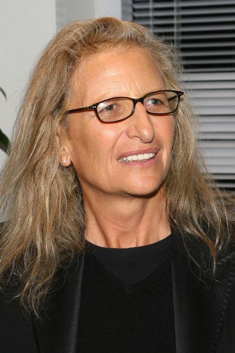 Annie Leibovitz: Life Through a Lens