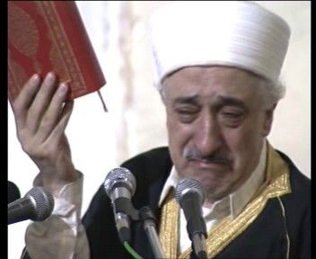 THE MAN WITHOUT A PAST